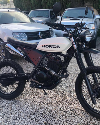 Imagen 15 de 15 de Honda Tornado 250