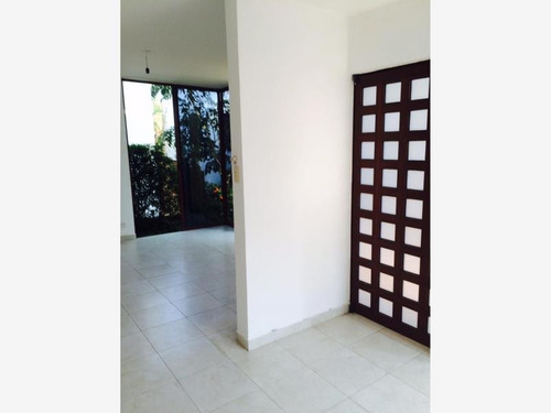 Imagen 2 de 11 de Casa Sola En Venta Ricardo Flores Magon