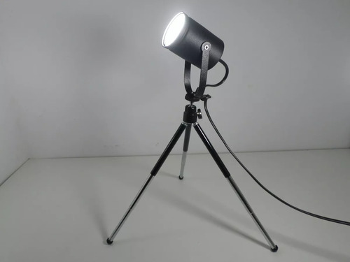 Lampara Mesa Stilo Spot Cine Tripode Telescopico 360° Led 7w