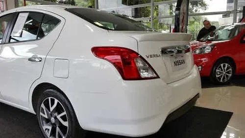 comprar Alerón Trasero Nissan Versa 2012 2015 2019