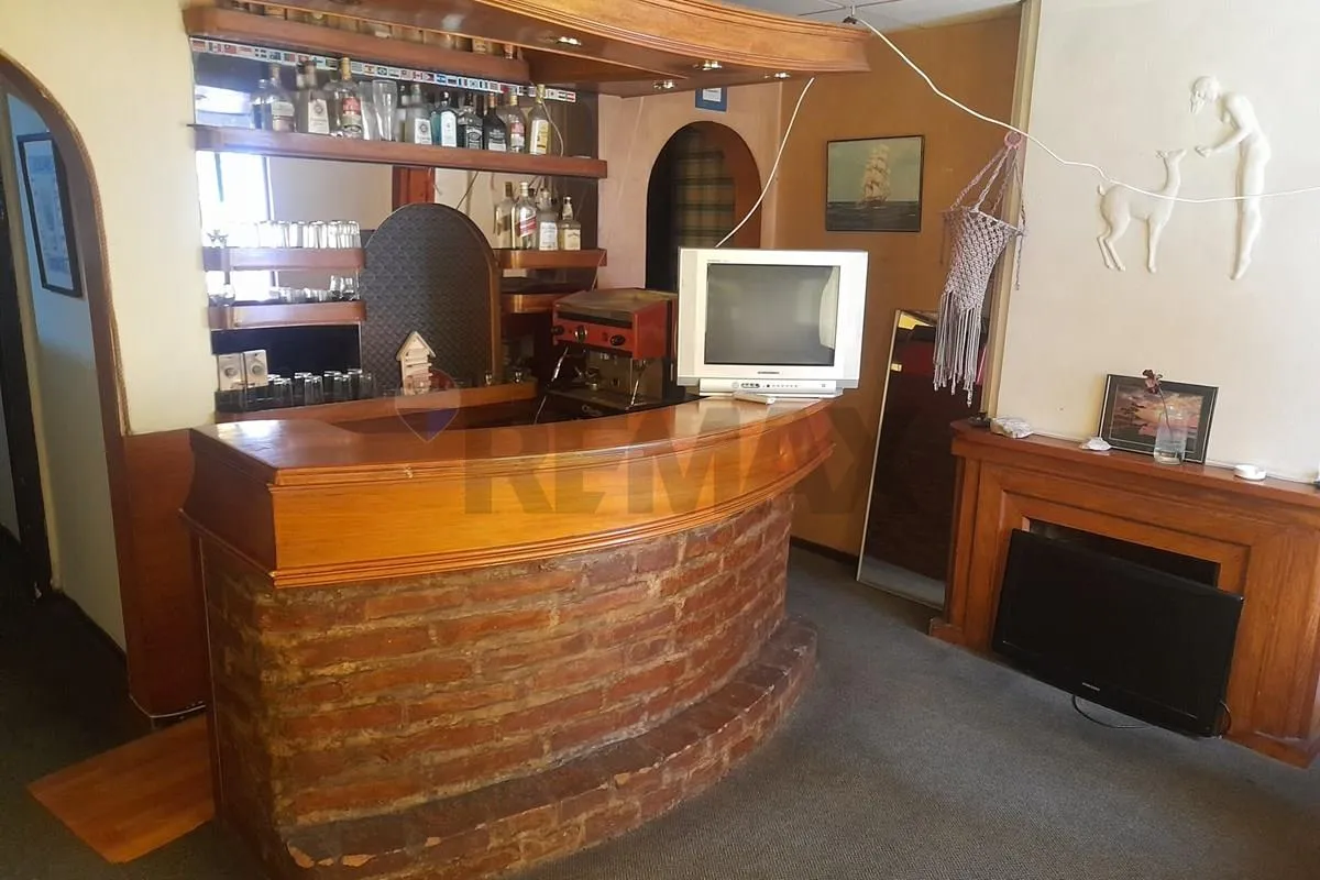Imagen 5 de 24 de Se Vende Hotel-motel En Pleno Centro De Valparaíso