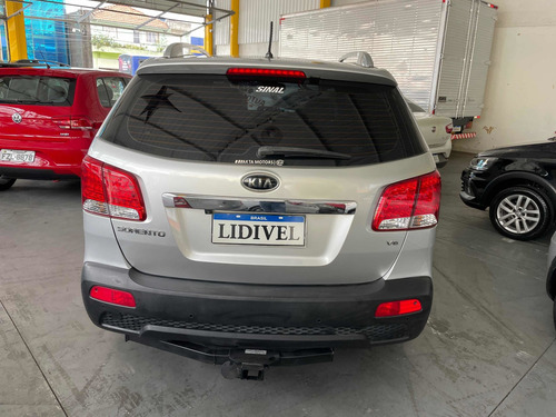 Imagem 2 de 6 de Kia Sorento 2012 3.5 V6 Ex 7l 4x4 Aut. 5p