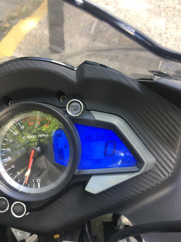 Bajaj Rouser Rs 200 Abs 2017