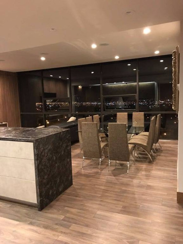 Imagen 3 de 29 de Venta De Departamento Torre Sphera!! Amueblado Y Equipado!!