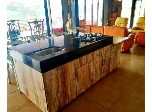 Finca Luxury En Guatape Con Acceso A La Represa