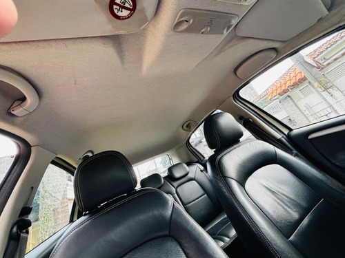 Fiat Punto 1.6 16V Essence Sp Dualogic Flex 5P