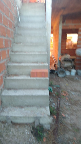 Imagen 4 de 9 de Duplex Con 3 Dormitorios - Calle 7 N° 8667 - Mar Del Tuyu
