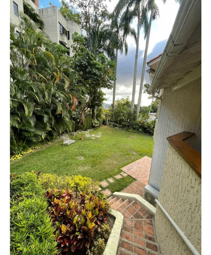 Se Alquila Casa 400m2 Altamira 8365
