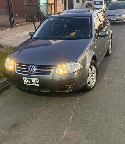 Volkswagen Bora 2.0 Trendline 115cv Tiptronic