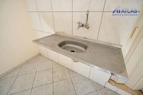 Kitnet Com 1 Dormitório Para Alugar, 15 M² Por R$ 700,00/mês - Canindé - São Paulo/sp - Kn0025
