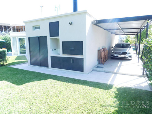 Flores Prop. Vende Casa - Ayres Plaza - Pilar