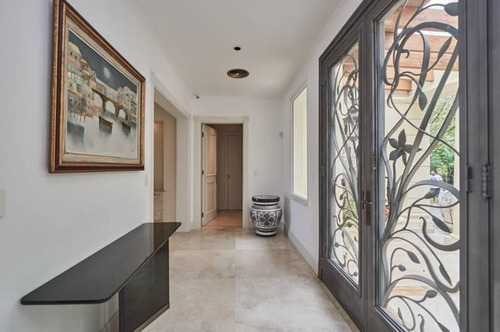 Imagen 19 de 30 de Espectacular Casa !!! De Gran Categoria En Castores Alquiler/venta