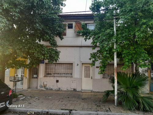 Venta 2 Viviendas De 3 Amb C/u S/172 M² De Lote