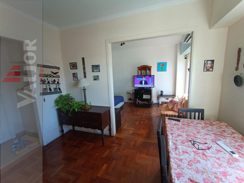 Departamento De 3 Amb Al Frente C/balcon!!! 2do. X Escalera - Ideal Inversor (alquilado)
