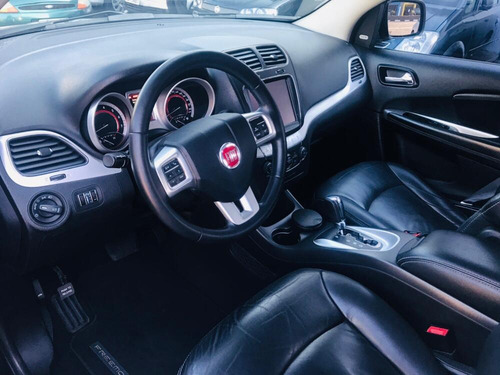 Fiat Freemont 2.4 Precision 5p Automática 2015 07 Lugares