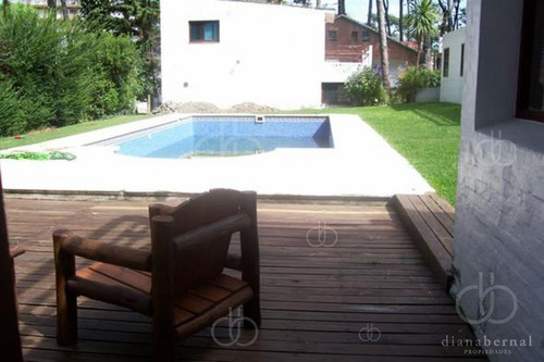 Imagen 12 de 12 de Punta Del Este, Mansa, Chalet De 5 Dormitorios Y Servicio, Piscina - Ref: 54153