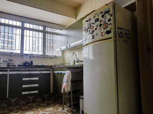 Apartamento À Venda Em Cambuí - Ap010834