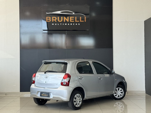 Toyota Etios ETIOS X 1.3 Flex 16V 5p Aut.