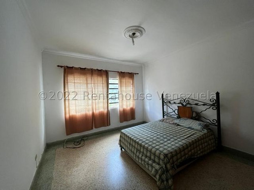 Imagen 10 de 16 de Casa En Venta En Colinas De Bello Monte #22-22502