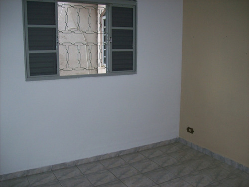 Imagem 5 de 11 de Sobrado À Venda 4 Dormitórios 2 Vagas Vila Figueira Sb-0008