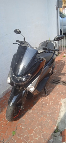 Imagem 7 de 10 de Yamaha Nmax
