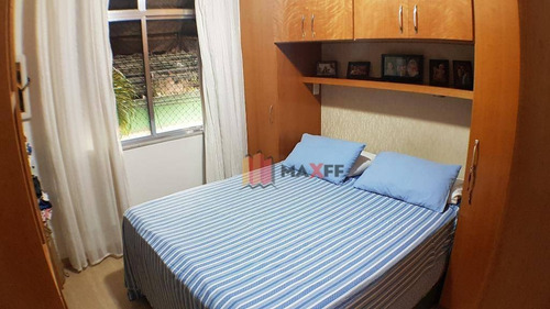 Imagem 12 de 22 de Excelente Apartamento No Tanque! - Ap0487