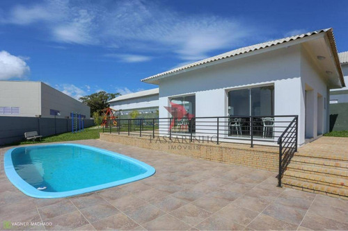 Imagem 13 de 30 de Sobrado Com 2 Dormitórios À Venda, 98 M² Por R$ 450.000,00 - Centenário - Torres/rs - So0203