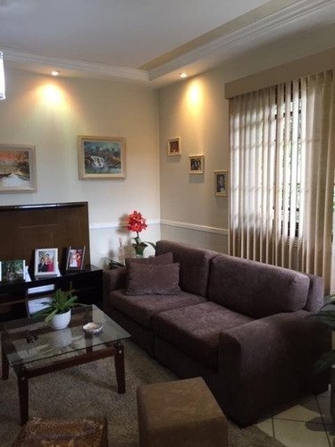 Imagem 3 de 18 de Casa No Glória Com 4 Quartos Para Venda, 194 M² - Lg5029