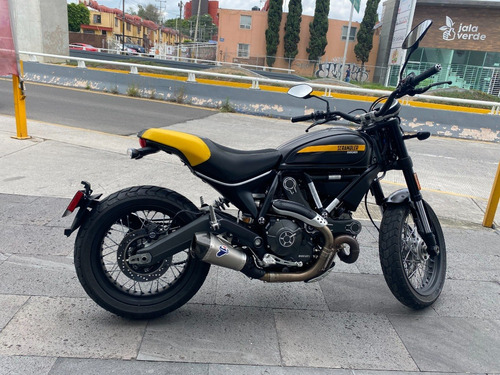 Imagen 1 de 7 de Ducati Scrambler Full Throttle 2015
