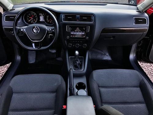 Volkswagen Vento Advance Plus Tiptronic 2.5