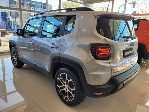 Imagen 24 de 25 de Jeep Renegade 1.3 T270 Longitude 0km 2023