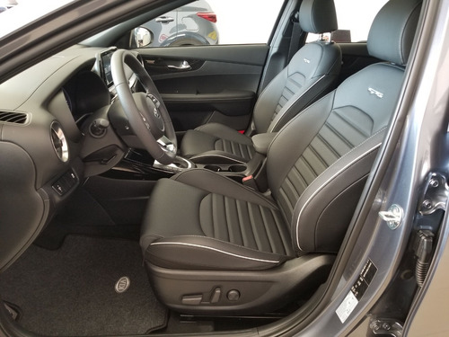 New Kia Cerato 2.0 6at 4ptas Gt Line - Entrega Inmediata!