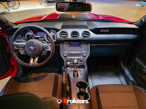 Ford Mustang 3.8 Coupe 3.7 V6 At