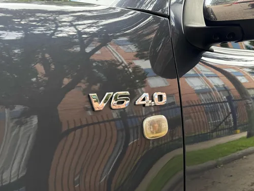 Toyota Fortuner 4.0 Sr5