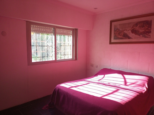 Imagen 11 de 16 de Casa En Venta En Adrogué. Acepta Permutas
