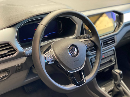 Imagem 5 de 9 de Volkswagen T-cross 1.0 200 Tsi Total Flex Comfortline