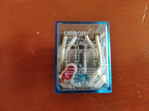 Rele Omron 14 Y 8 Pines (Usado)