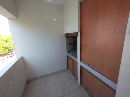 Imagen 16 de 18 de Departamento En Alquiler En La Plata Calle 10 Esq 36 Dacal Bienes Raices