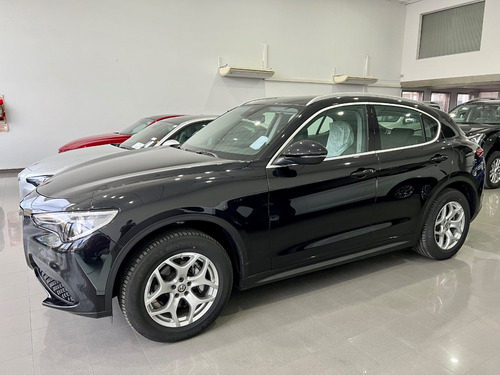Alfa Romeo Stelvio 2.0 200cv Distinctive Q4