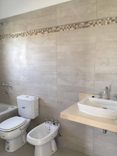 Imagen 9 de 13 de Casa En Venta En Puertos, Escobar, G.b.a. Zona Norte