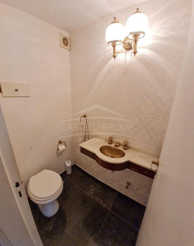 Departamento Piso En Venta Ubicado En Martínez, San Isidro, G.b.a. Zona Norte