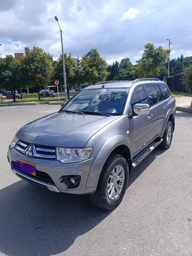 Mitsubishi Nativa 3.0l