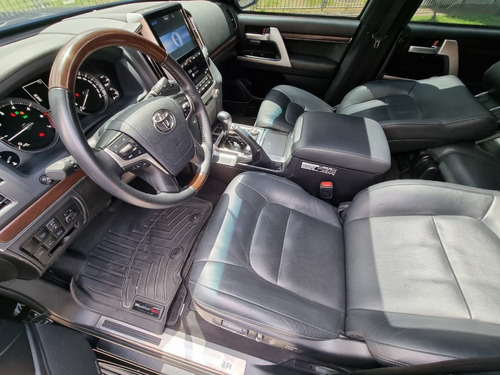 Toyota Land Cruiser Vxs Blindaje Ii Plus 5.7 Cc V8 Gasolina