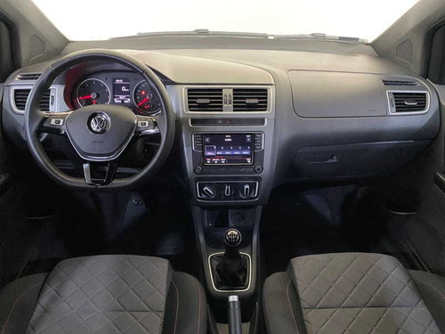 Imagem 10 de 15 de Volkswagen Fox Xtreme Mb 2021