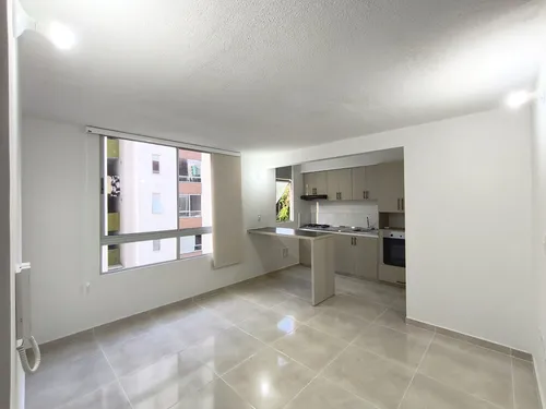 Apartamento En Arriendo En Prados Del Este. Cod A30778
