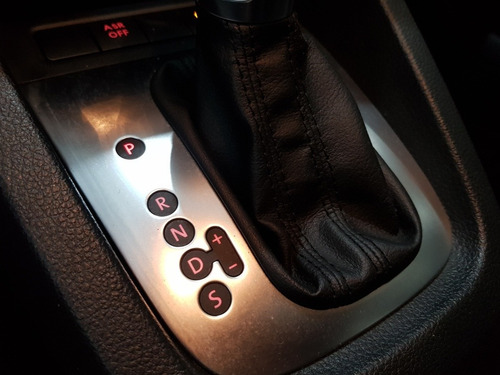 Volkswagen Jetta 2012 Automática Com Teto Top !!!!!