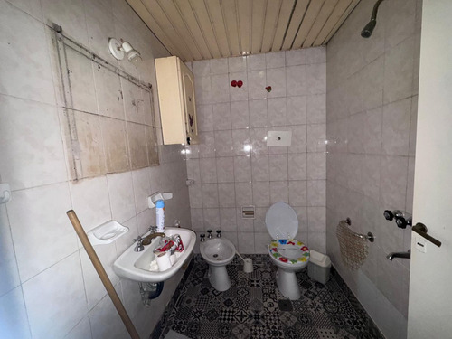 Venta Casa 4 Ambientes Con Terraza En Parque Chas