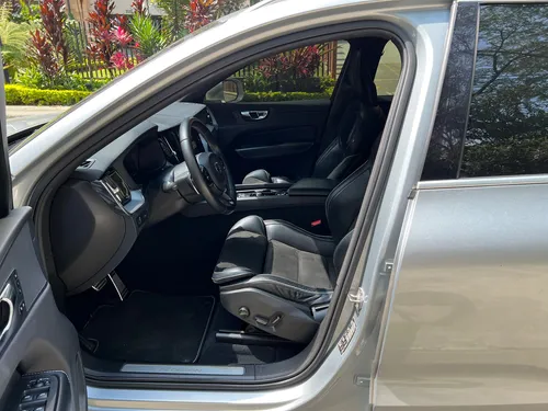 Volvo XC60 2.0 T5 Awd R-design