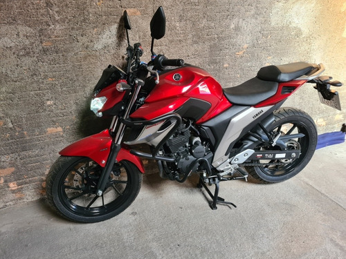 Imagem 1 de 7 de Yamaha Fazer 250