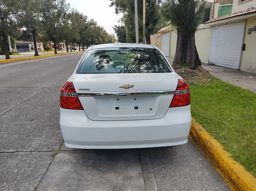 Imagen 6 de 14 de Chevrolet Aveo 2016